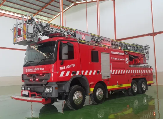 FIRE LADDER TELESCOPIC LADDER 2 20160913_122338